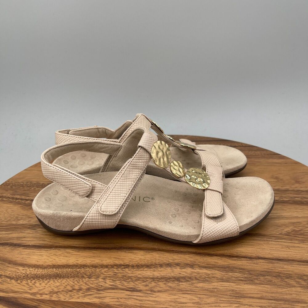 Vionic Farra Lizard Sandals Womens Size 7.5 Beige Casual Gold Accents Comfort
